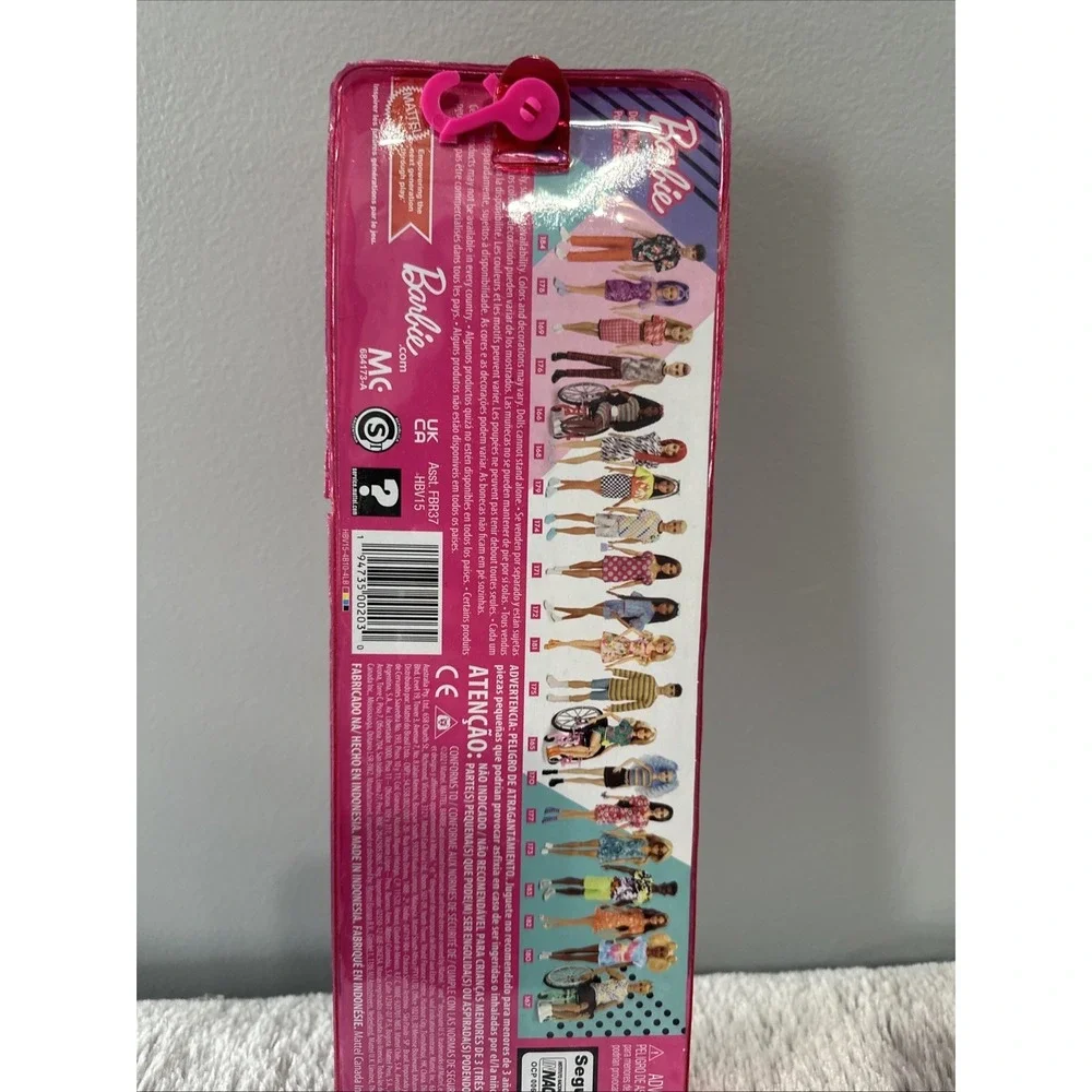 2021 Fashionista Barbie Blonde‎ Glasses Doll #181 HBV15 NRFB